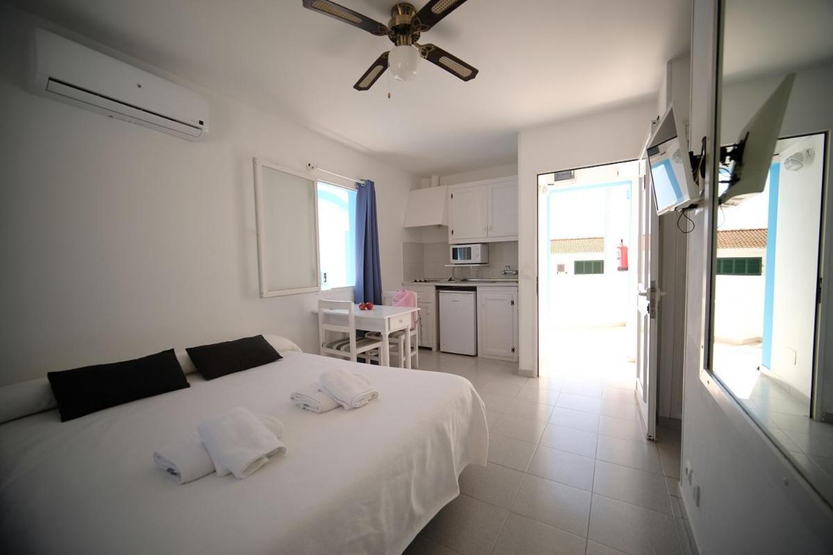 Estel Blanc Apartments - Adults Only Cala'N Blanes  Dış mekan fotoğraf